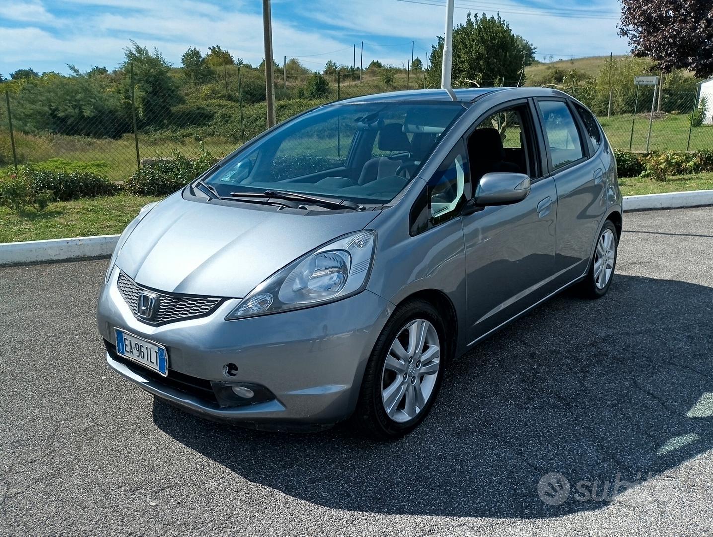 Honda Jazz 2010 photo 5