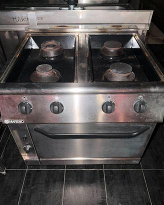 cucina attrezzatua ristorazione