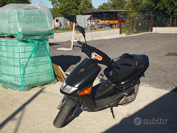 Scooter aprilia 50