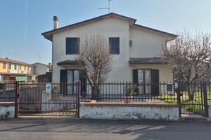 Villa a schiera a bagnolo cremasco