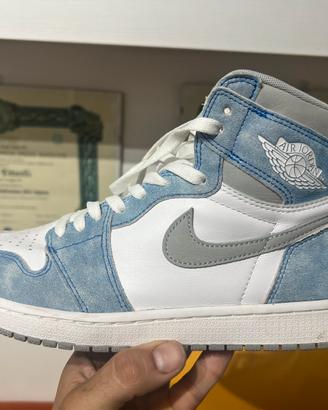 Jordan 1  high hyper royal
