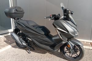 Honda Forza 350 