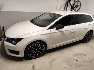 SEAT LEON FR TDI 184 CV ST DSG. 