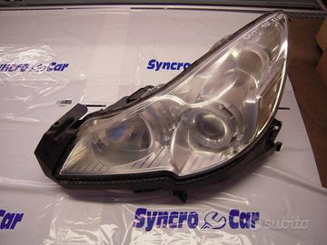 Faro ant. sx subaru outback diesel010/011/012