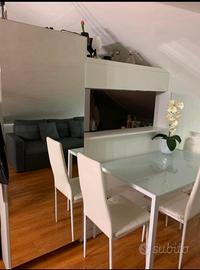 Appartamento mansardato a Cesano