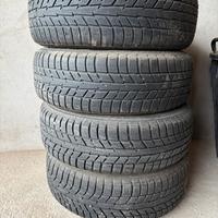 Gomme invernali + cerchi 175/65R14