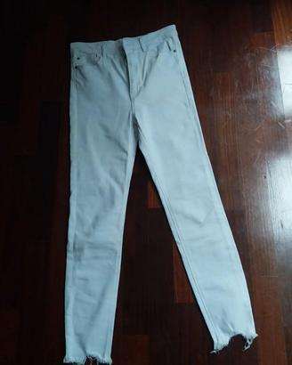 Jeans bianchi Stradivarius taglia: IT 40