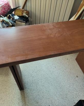 console trasformabile in tavolino 