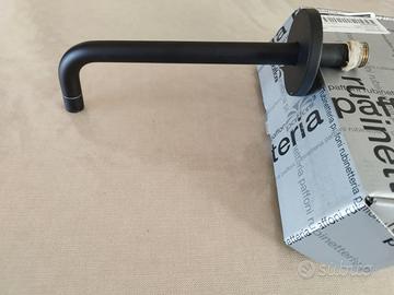 rubinetto nero opaco