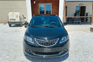 Lancia Ypsilon 1.0 FireFly 5 porte S&S Hybrid Ecoc