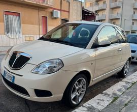 Lancia y 1.3 multijet