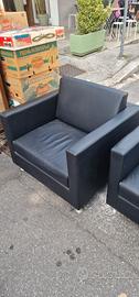 poltrone nere in pelle 