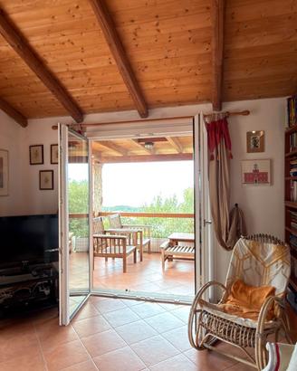 Panoramica villa caposchiera