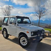 suzuki samurai 