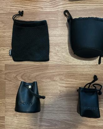 quattro porta obiettivi di cui due Sony e uno hama