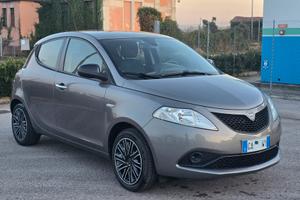 Lancia ypsilon 02/2020