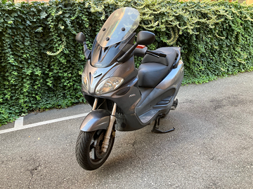 Piaggio X9 500 Evo