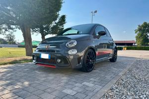 Abarth 695 XSR yamaha limited edition