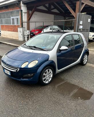 Smart ForTwo 700 coupé Brabus (55 kW)