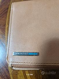 portafoglio e porta carte di credito piquadro