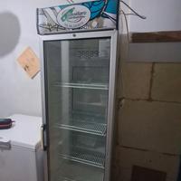 vetrina frigo professionale