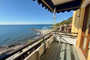 2 LOCALI A SAN LORENZO AL MARE