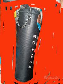 Sacco boxe da soffitto