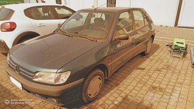 Peugeot 306 1.4 Open *per ricambi*