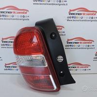 Faro stop nissan micra mk13 rf1175