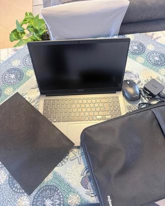 PC portatile MSI Modern 15 F13MG