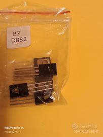transistor b772 e d882