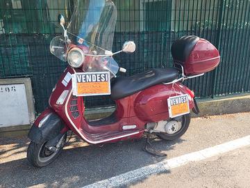 Vespa 250 Gts