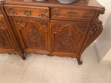 Sala da pranzo classica in legno