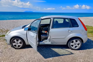 Auto ford fiesta