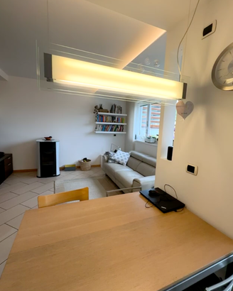 Lampadario da soffitto con inserti di vetro