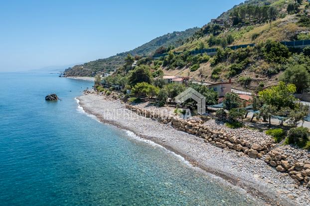 Campeggio con accesso diretto ed esclusivo al mare