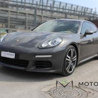 Porsche Panamera 3.0 250cv