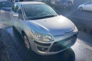 Citroen c4  1.6. Diesel 90 cv NEOPATENTATI