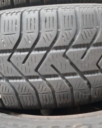 Pneumatici  INVERNALI  175/65R15 84T