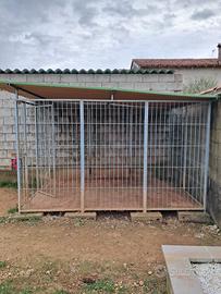 Box componibile per cani.