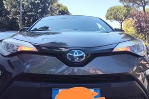 Toyota CHR 2021.