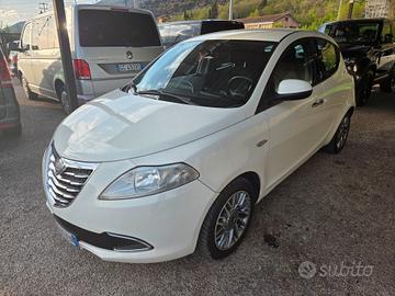Lancia Ypsilon 1.3 MJT 16V 95 CV 5 porte S&S Plati