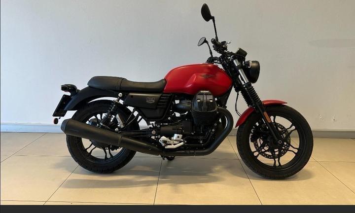 MOTO GUZZI V7 III 750 Stone Abs