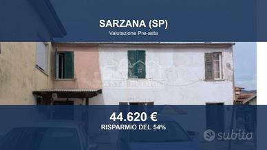 Immobile in asta di 157 m² con più di 5 locali a S