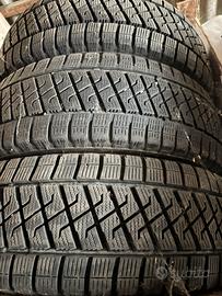 Pneumatici invernali 215/70R15C