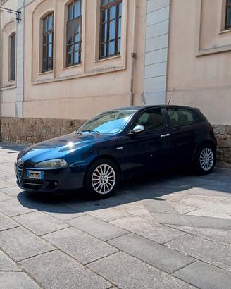 Alfa Romeo 147 1.9 JTDm 8V (2007) 
