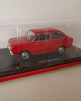 FIAT 850 ANNO 1967 SCALA 1-24
