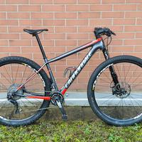 Cannondale FSI Carbon 29" con forcella Lefty, 2x11