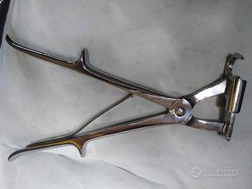 TRANCIACOSTOLE CHIRURGICO a ghigliottina