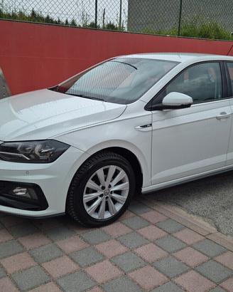 Volkswagen Polo 1.0 TGI R-line (Metano)
